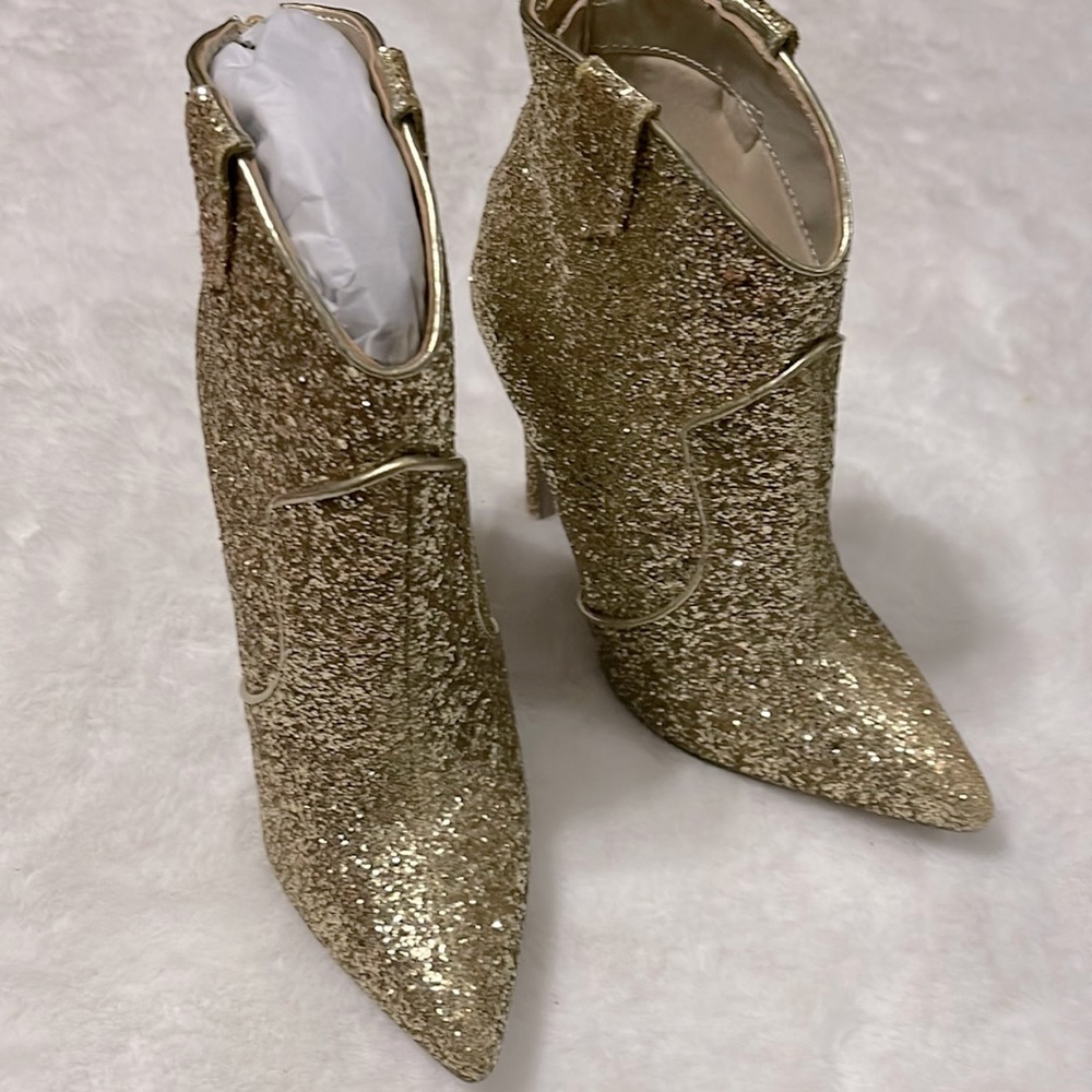 Style gold glitter booties